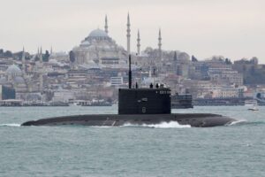 トルコ、初めて「戦争」と表現　ロシア艦の海峡通過に影響も