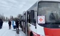 ウクライナ・スムイの民間人退避、9日も継続へ＝地元当局者