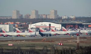 ロシア航空機リース、ルーブルで支払い　機体返還拒否も＝法案