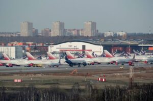 ロシア航空機リース、ルーブルで支払い　機体返還拒否も＝法案