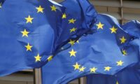 EU、対ロ追加制裁第4弾　鉄鋼製品輸入や高級品輸出を禁止