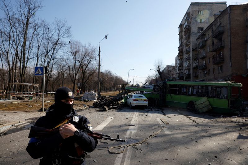 ロシア、ウクライナで化学・生物兵器の使用計画も＝英国防省