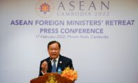 ASEAN特使、ミャンマー初訪問　軍事政権トップと会談