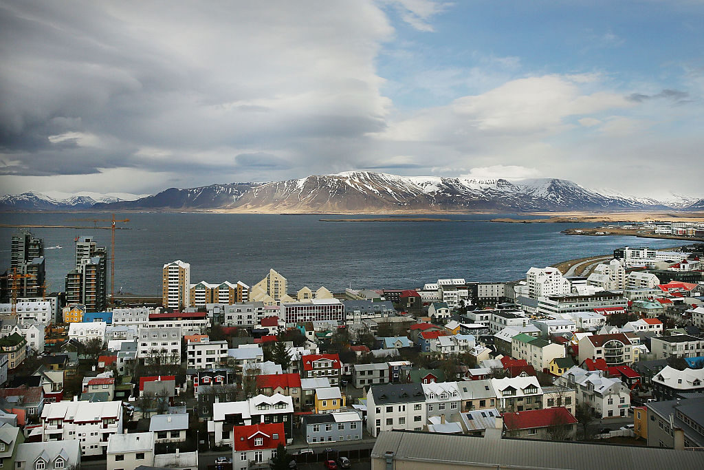 ＜中共ウイルス＞アイスランドで二重感染者が確認 ウイルスが突然変異