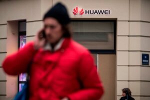 欧州5G配備　米国は「信用ならない」中国企業のリスクを念押し