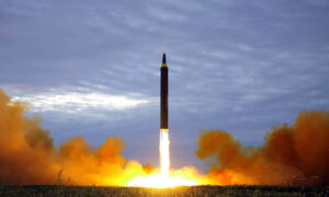 北ミサイル、意図的に射程を抑えて発射＝韓国国防部