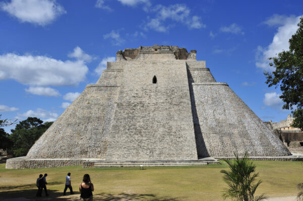世界中のピラミッド（45）メキシコ　ウシュマル