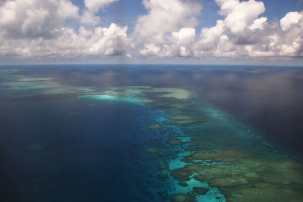 日本、中国の南シナ海の領海主張を拒否　国連あてに文書提出