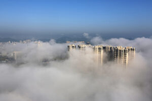 謎の「権威筋」、習主席ブレーンの劉鶴氏か