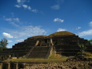 世界中のピラミッド（60）エルサルバドル　タスマル遺跡