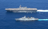 海上自衛隊のヘリ搭載護衛艦、ドイツ海軍と共同訓練　「国際社会の平和と安定に寄与」
