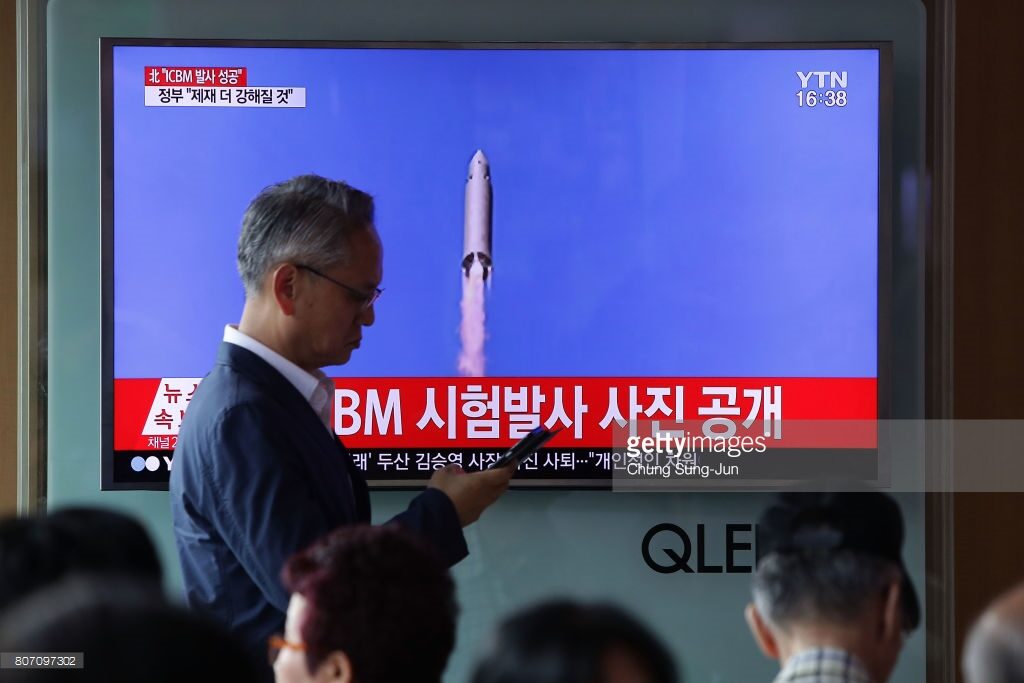 米、来年内に北朝鮮に武力行使か？「核施設を真っ先に攻撃する」＝英メディア