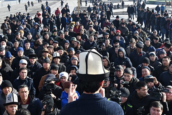 キルギス発電所改修工事、「中国が汚職と粗悪工事を輸出」＝米メディア