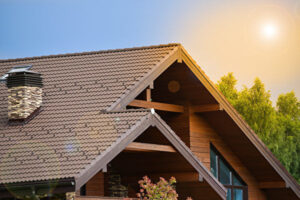 新しい屋根塗料で冬は暖かく、夏は涼しい家に