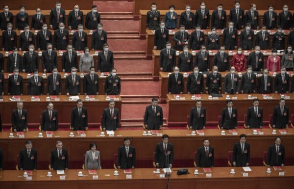 「政治花瓶」に挑む　中国の地方選、当局が独立系候補14人に妨害