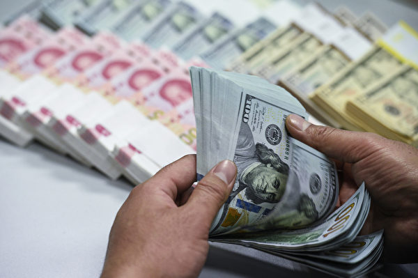 中国元安容認で1ドル7元台下落、米が「為替操作国」に指定