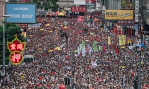 香港大規模デモの民主派団体が解散　人権団体懸念