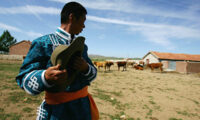 数百牧民がデモ、本土企業による草原汚染に抗議し2人逮捕＝中国内モンゴル
