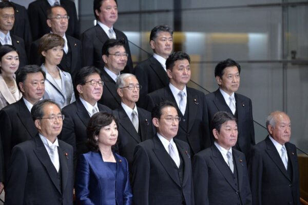 岸田内閣基本方針　中国には「対話維持し、責任ある行動を強く求める」