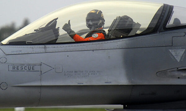 中国共産党軍に対抗　台湾空軍がF-16の緊急発進・即応能力を公開
