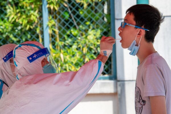 上海封鎖、日本企業は「中国国外に振り替え始めた」…総領事が副市長に書簡　