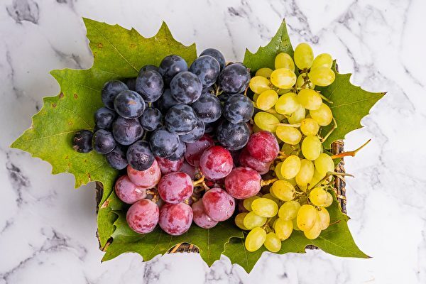 ビタミンだけじゃない、健康効果の高いフルーツ（5）　ブドウ