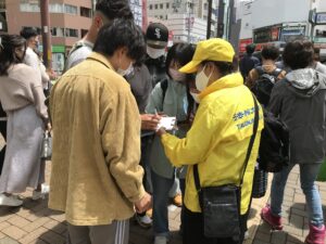 神戸市で江沢民告発の署名活動　「真実に目を向けてほしい」議員ら呼びかけ