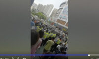 上海で100人以上がデモ行進　テナント料減免要求　当局が鎮圧