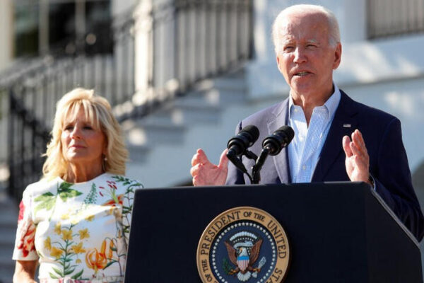 米大統領「自由が攻撃されている」、独立記念日に演説