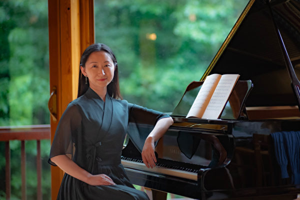 第6回新唐人国際ピアノコンクール委嘱作品の発表