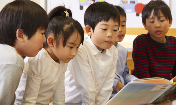 漢字教育は乳幼児期がベスト？　子供の未来を開く逆転の発想