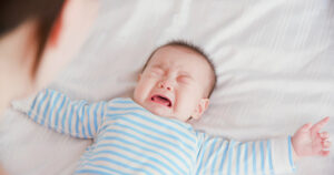 科学者が見つけた　泣いている赤ちゃんをなだめる最も効果的な方法