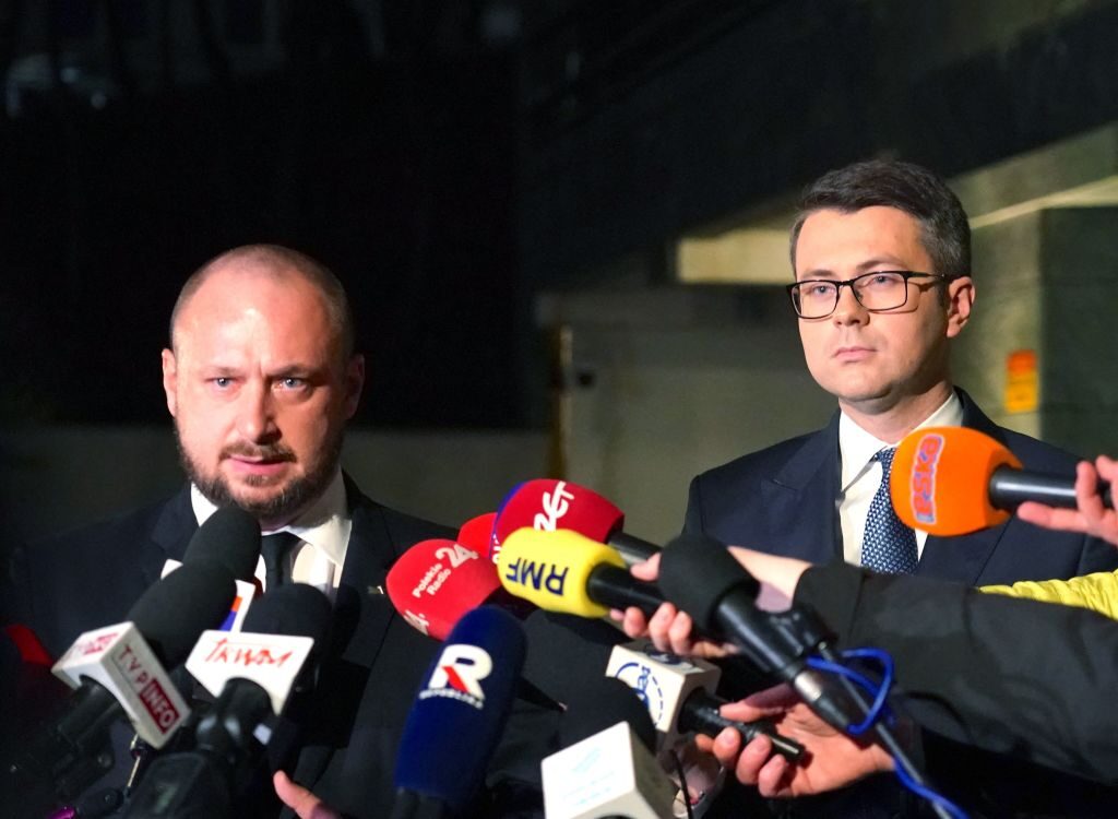 ポーランド、ロシア製ミサイル着弾で2人死亡　先進国首脳が緊急会合