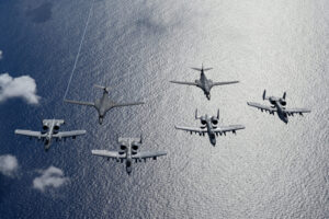 米国空軍のB-1Bがインド・太平洋爆撃機部隊の任務を完了