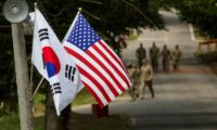 米韓、大規模な共同実弾演習を検討　北朝鮮の脅威に対抗