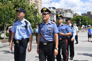 イタリア、中国との「共同パトロール」停止…中国の海外警察署めぐり