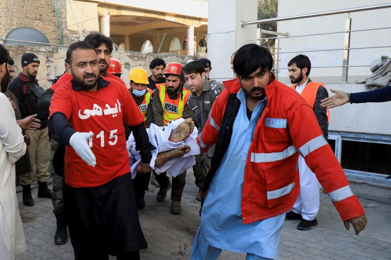 パキスタンで警察標的の自爆攻撃、死者59人に　ＴＴＰは関与否定
