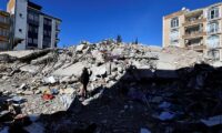トルコ・シリア地震、発生10日超で2人救出　死者は4.2万人に
