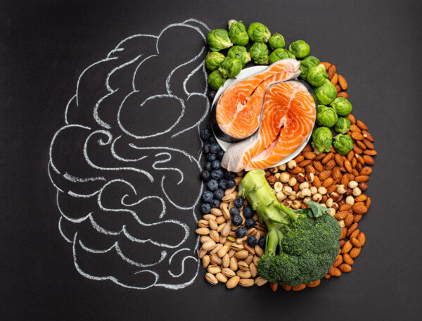 学生や高齢者は脳の健康維持が重要！脳の健康を保つ11の食品  （下）