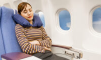フライト中の快適な睡眠を実現させるには　専門家の7つのアドバイス