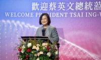 台湾総統、中国が「意図的に緊張高めている」と批判　ＮＹで講演