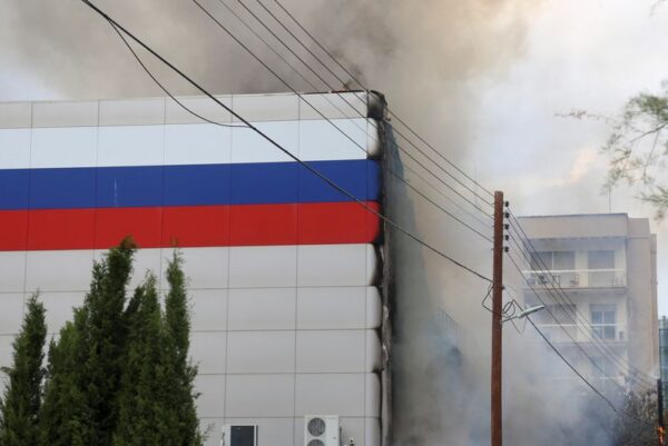 キプロスのロシア文化センターで火災、ロは「テロ攻撃」と非難