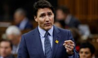 カナダ首相、中国のリチウム生産で「奴隷労働」に言及