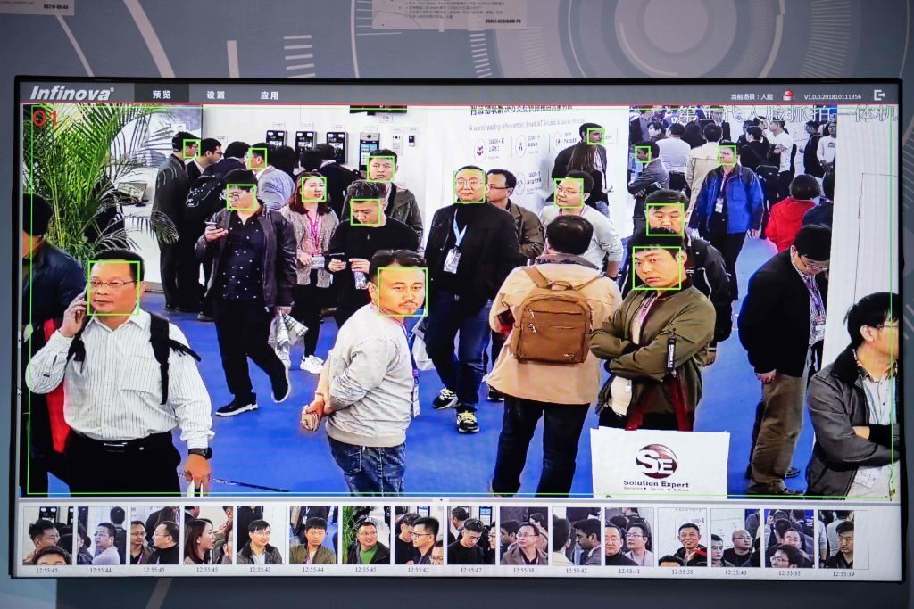 中国共産党の「洗脳教育」進む香港…教室に監視カメラ設置提案