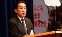 「2030年代が少子化反転のラストチャンス」　岸田首相、こども政策で会見