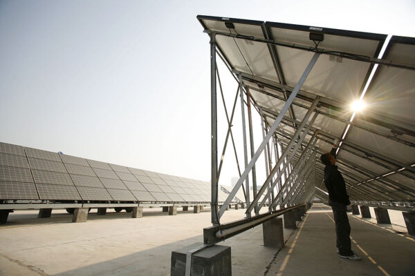 中国製ソーラーパネルは国連発表の3倍の炭素排出　研究が暴露した太陽光発電の汚い秘密　