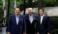 日米韓首脳、毎年会談で合意　中国の「危険な行動」非難