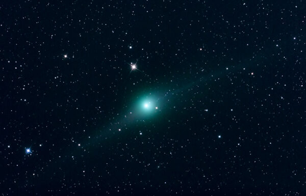 新発見の「西村彗星」、週末に肉眼でも観察できる？