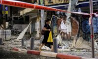 「街が死体の海に」、ハマスとイスラエルの大規模衝突におびえる市民