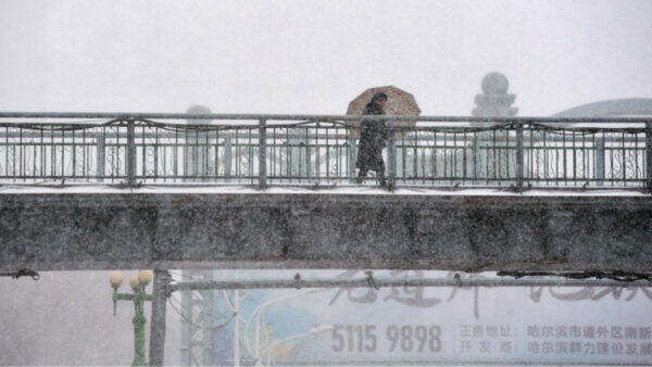 異常現象「雷雪」が発生　民間では「不吉の前兆か」と不安が広がる＝中国 黒竜江
